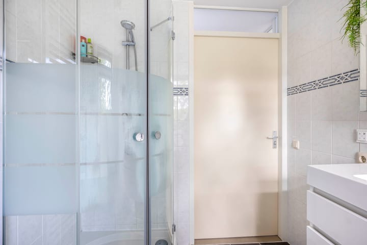 Foto 30 van Aarlanderveenstraat 23