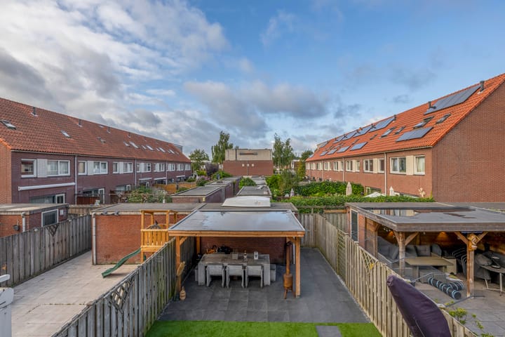 Foto 34 van Aarlanderveenstraat 23