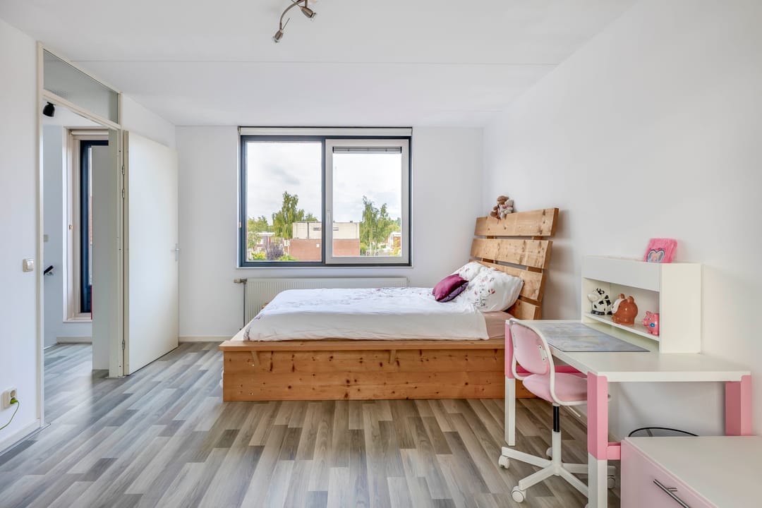 Foto 38 van Aarlanderveenstraat 23