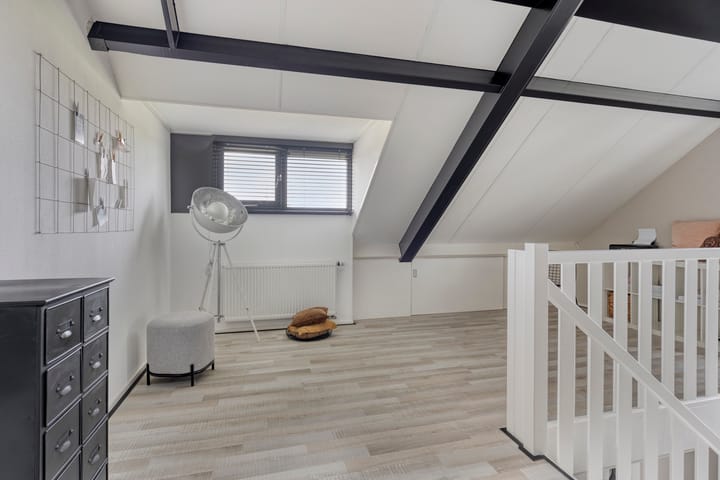 Photo 25 of Tarwestraat 14