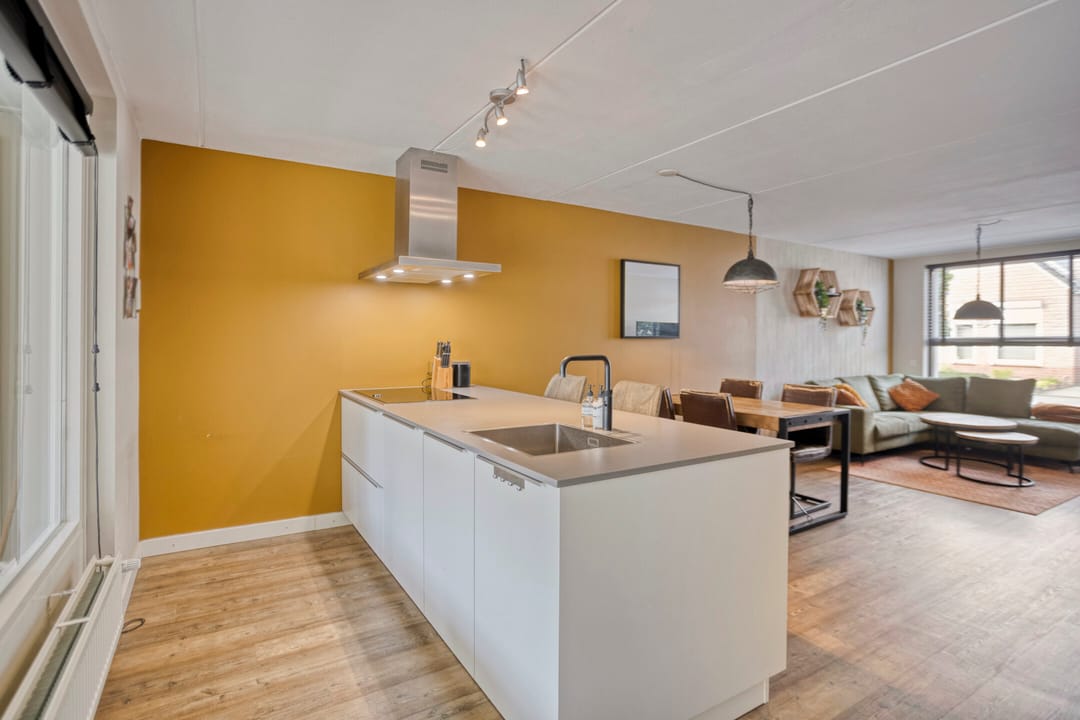 Photo 13 of Pinksterbloem 39