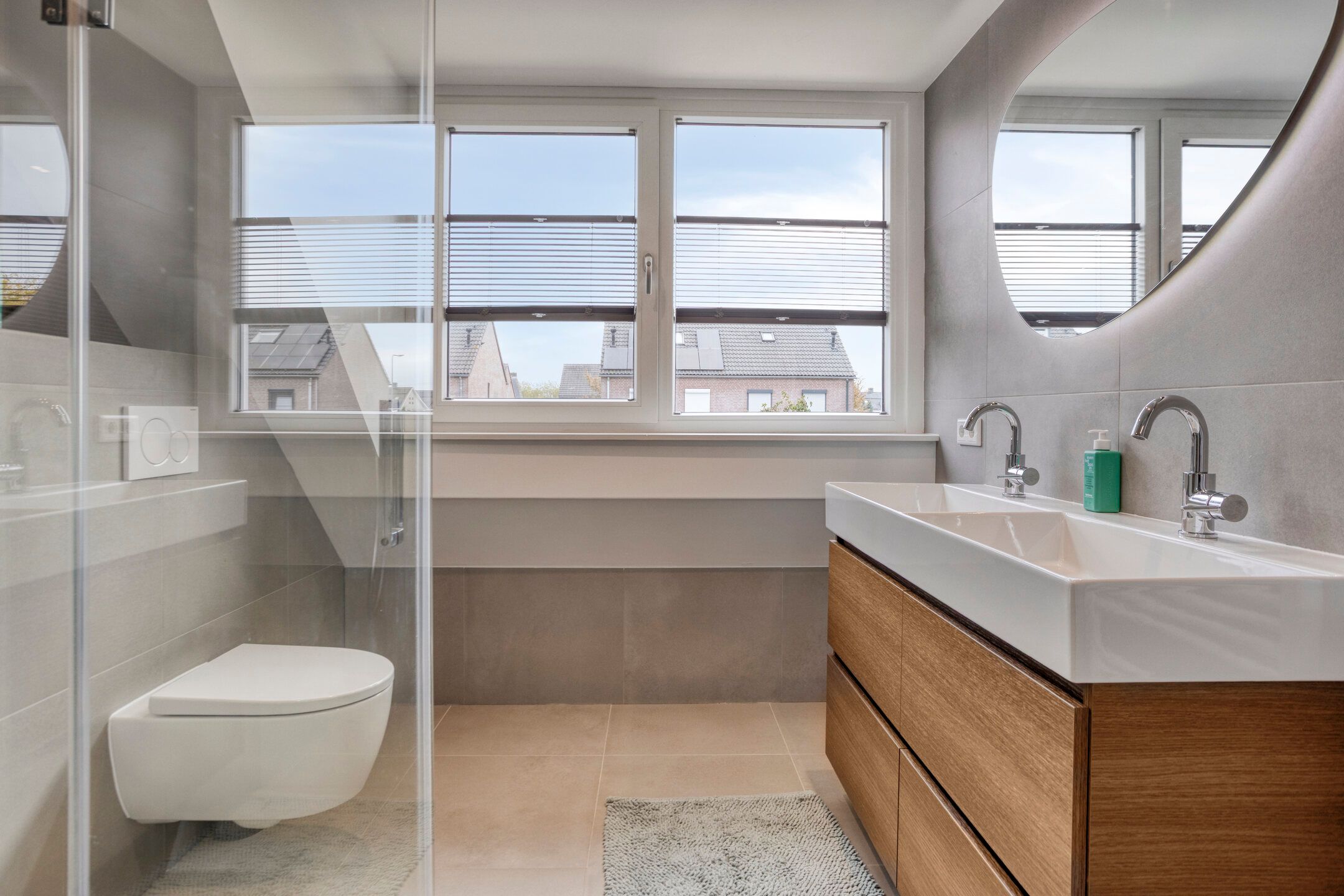 Photo 21 of Pinksterbloem 39