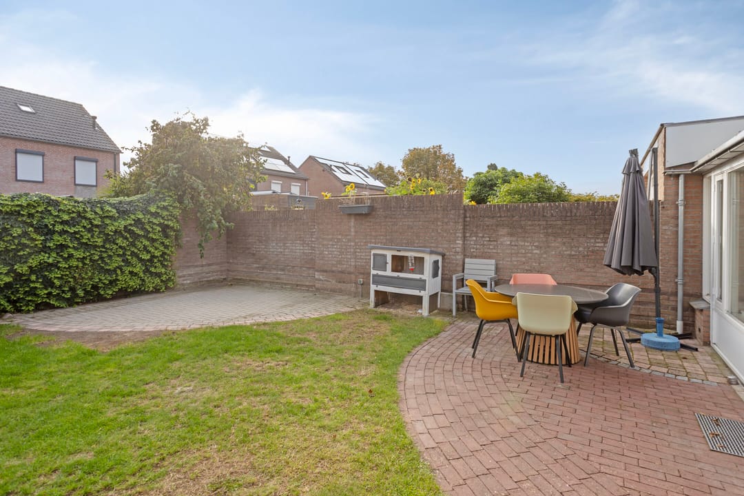 Photo 28 of Pinksterbloem 39