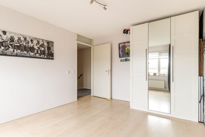 Foto 38 van Monetstraat 13