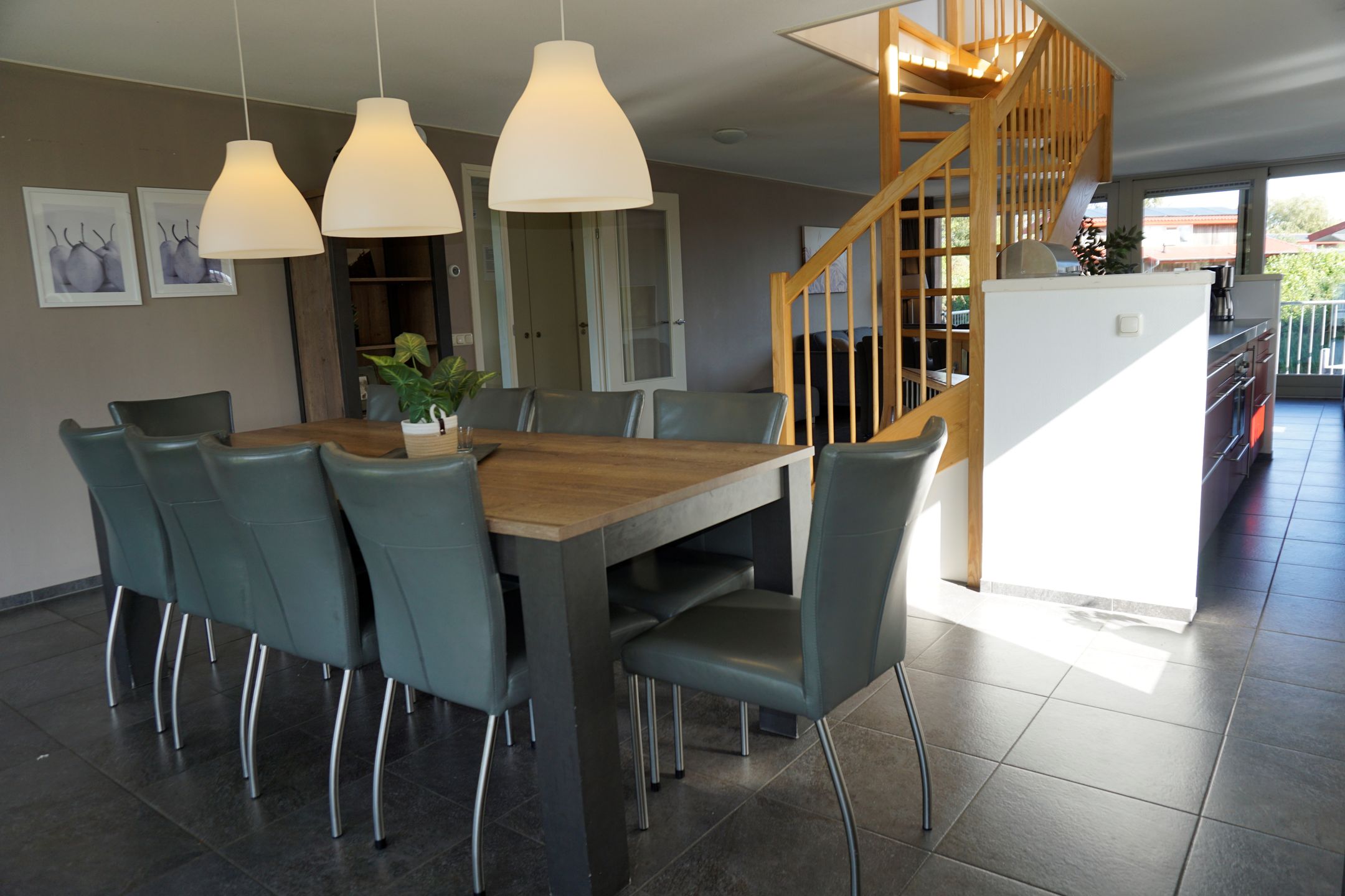 Photo 15 of Rijksstraatweg 80-115