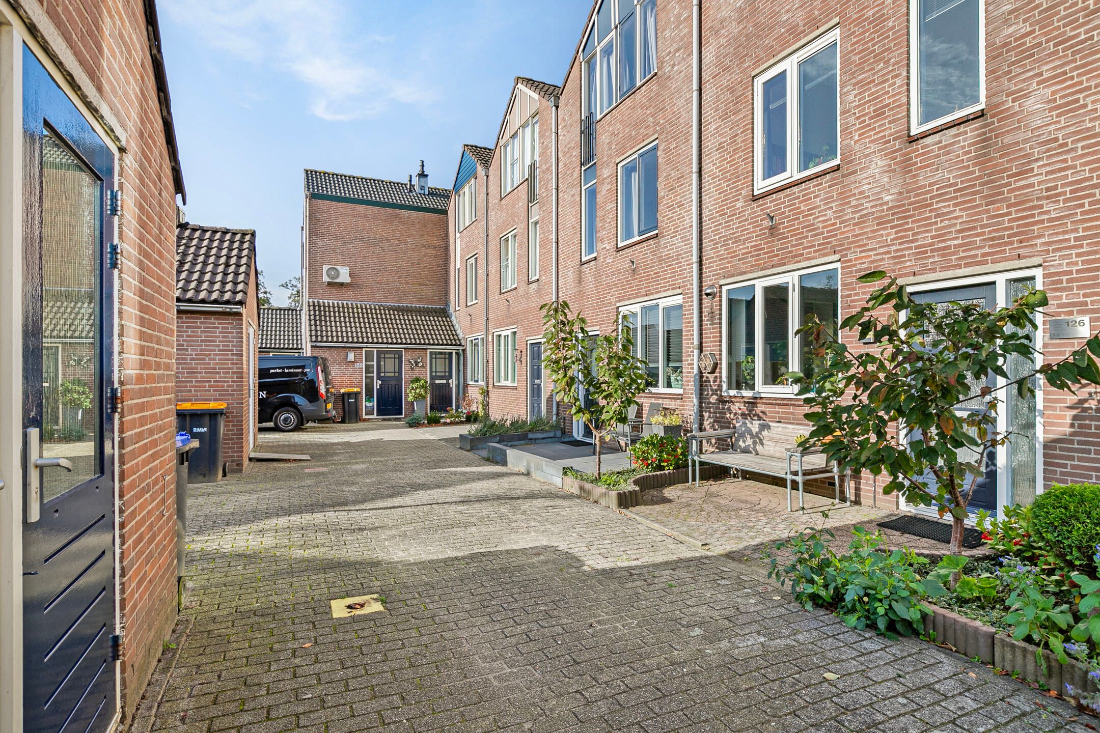 Foto 36 van Dissel 126