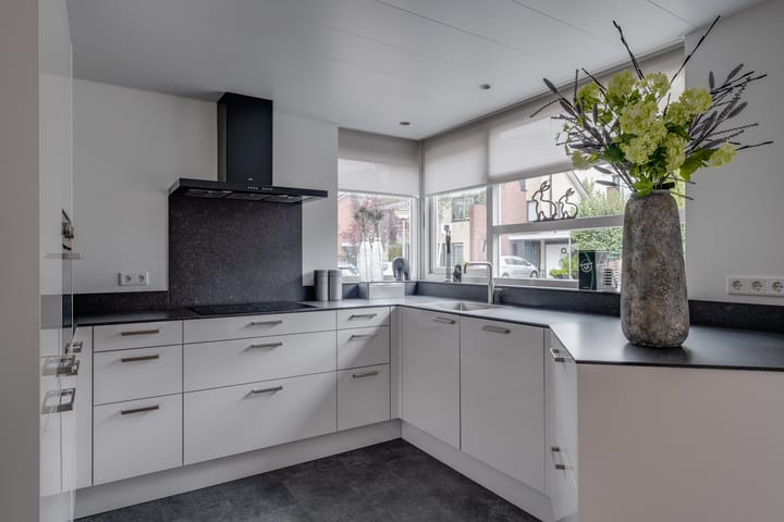 Foto 9 van Rosmolenstraat 9