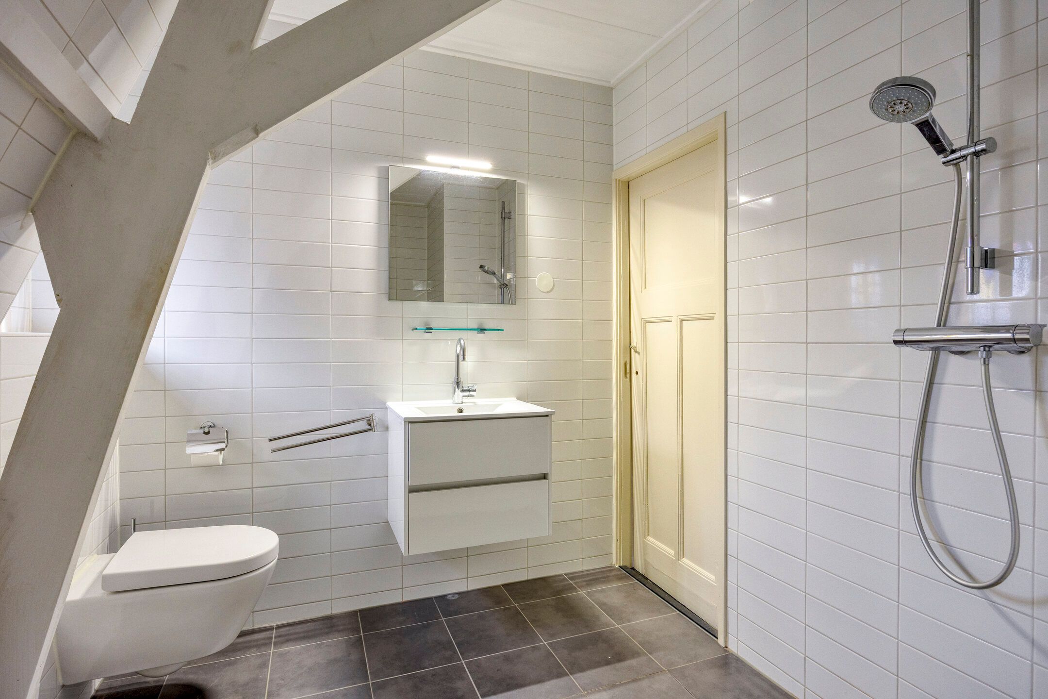 Foto 21 van Burg de Zeeuwstraat 58