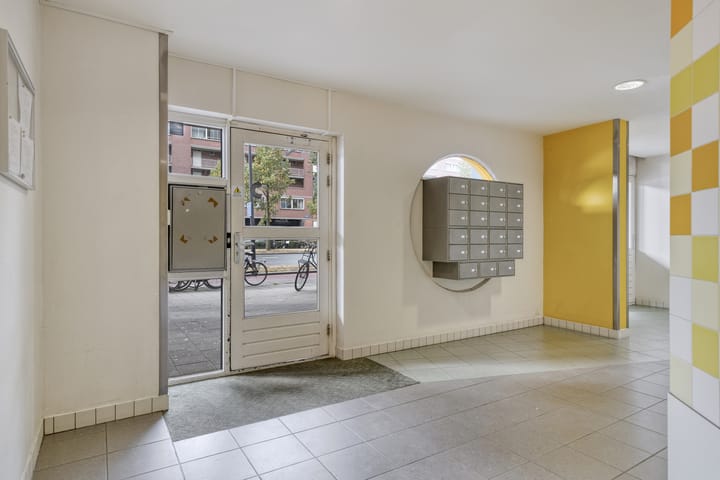 Foto 29 van Weena 935