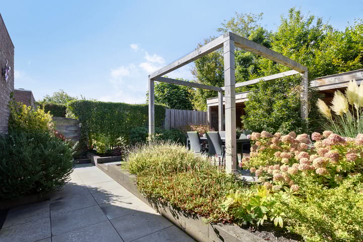 Foto 36 van Kristalstoep 22