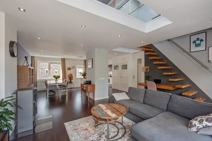 Foto 1 van Wijnandt van Elststraat 68