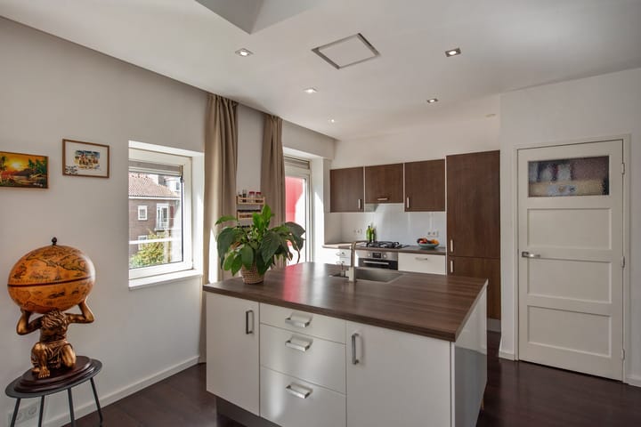 Foto 12 van Wijnandt van Elststraat 68