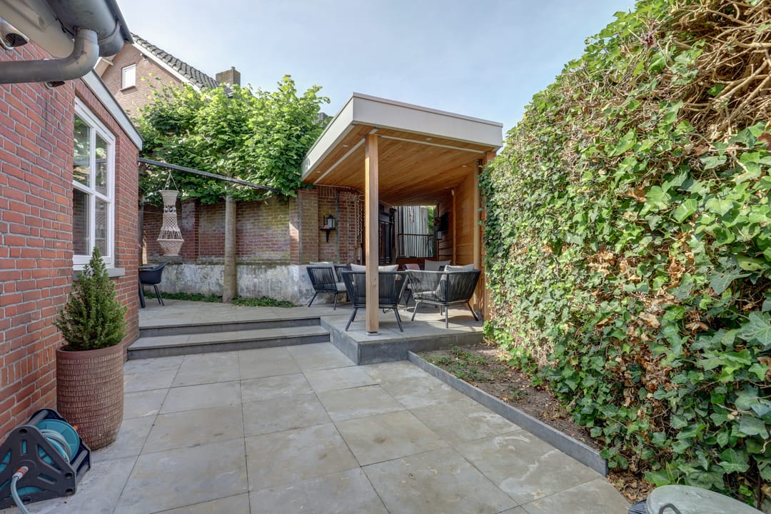 Foto 32 van Vincent van Goghstraat 1