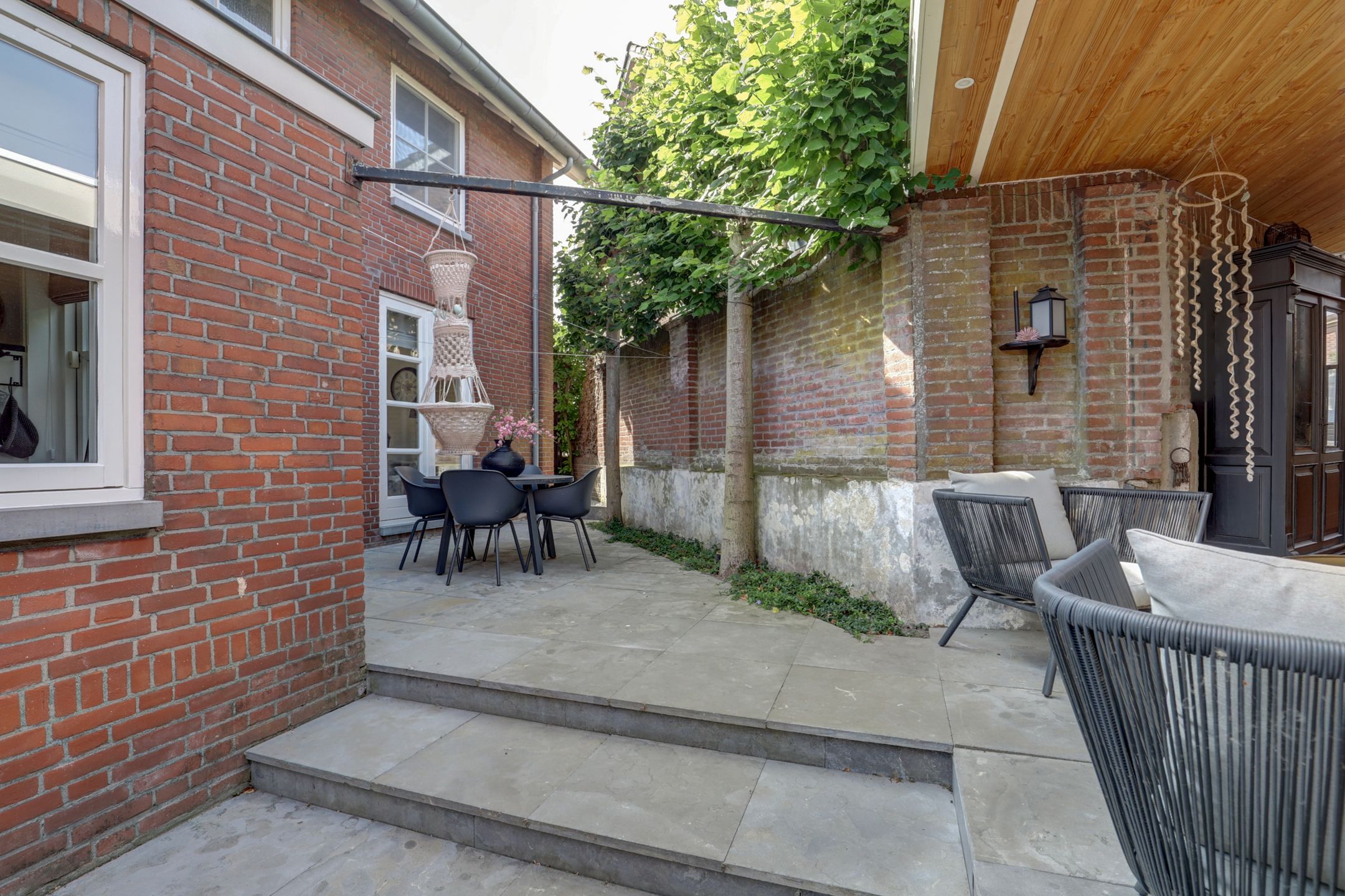 Foto 33 van Vincent van Goghstraat 1