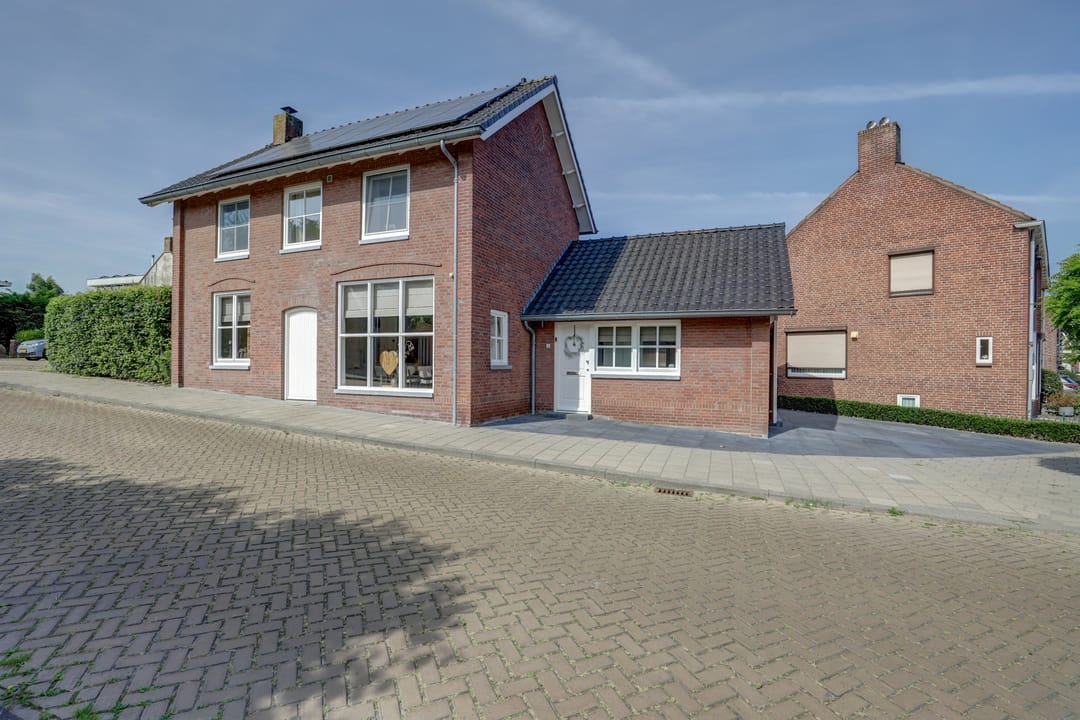 Foto 38 van Vincent van Goghstraat 1