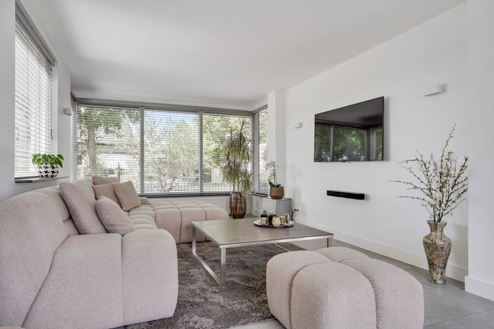 Photo 6 of Schoolstraat 2