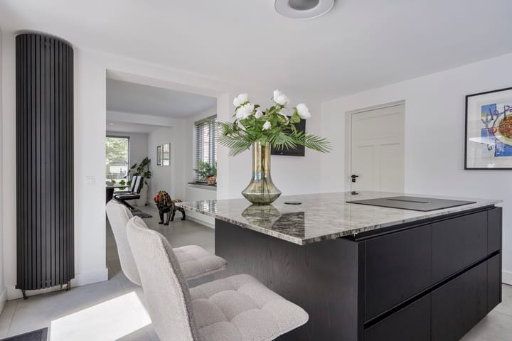 Photo 10 of Schoolstraat 2