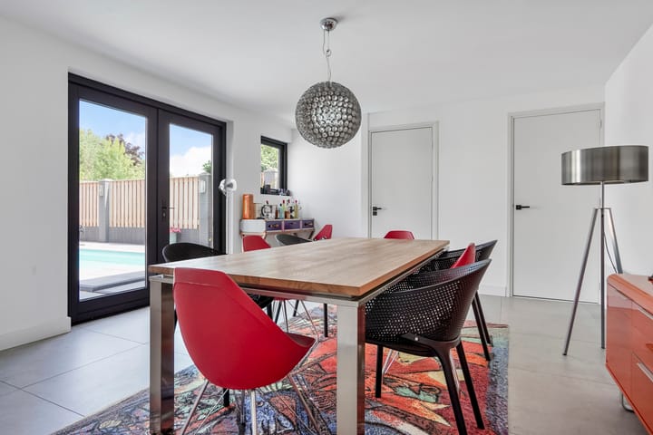 Photo 21 of Schoolstraat 2