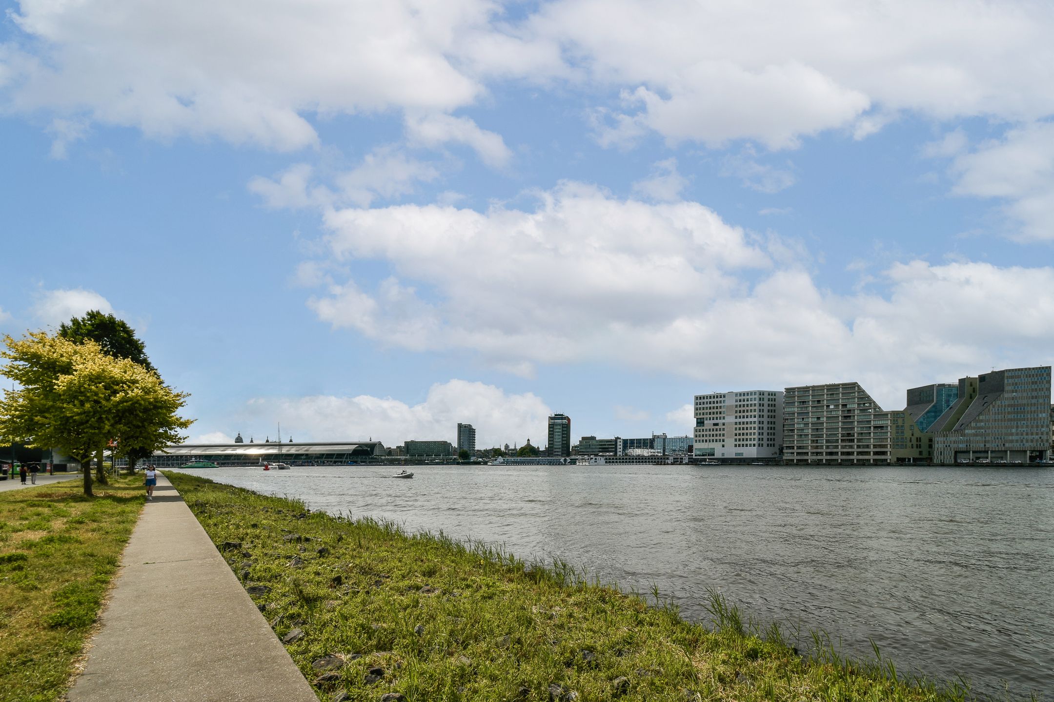 Foto 30 van Spadinalaan 569