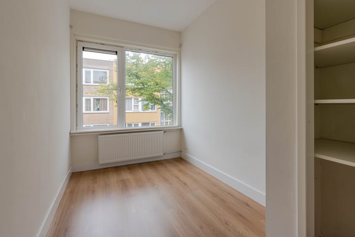 Foto 16 van Wieringerstraat 15-B