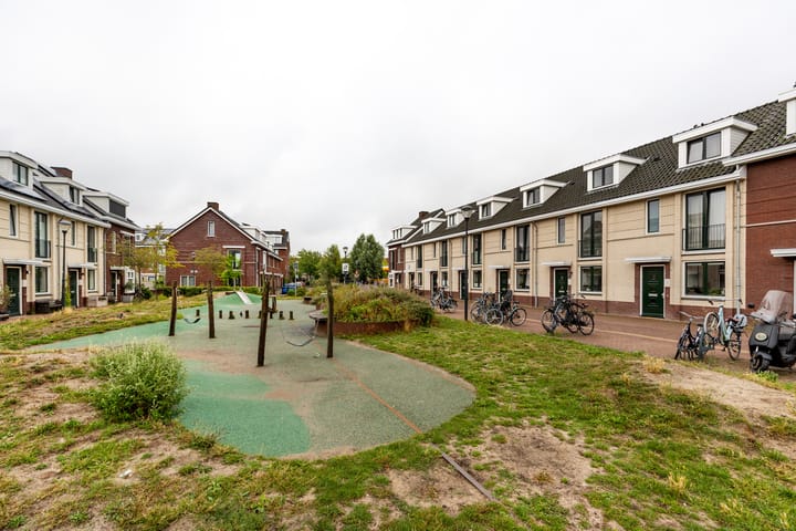 Foto 2 van Leylandstraat 9