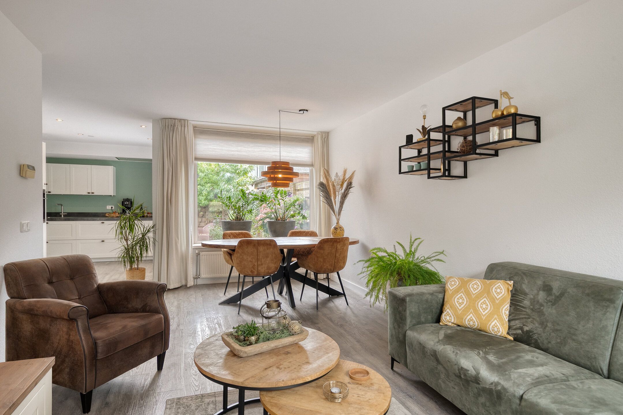 Foto 9 van Vicarielaan 10