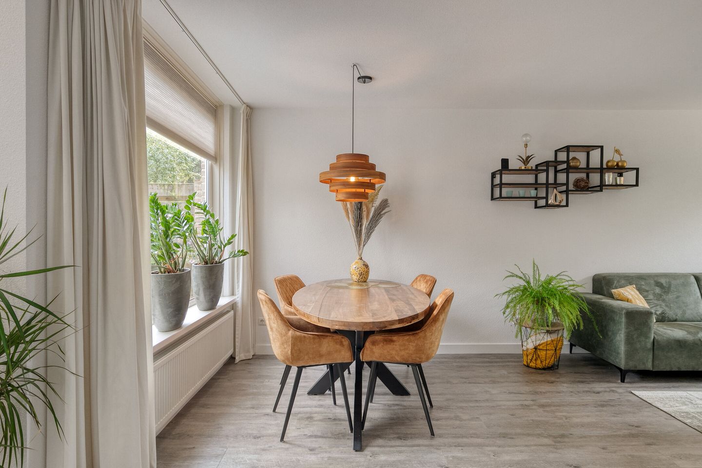 Foto 10 van Vicarielaan 10