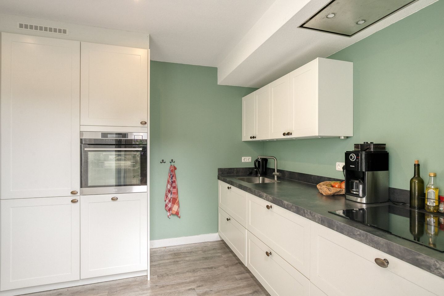 Foto 14 van Vicarielaan 10