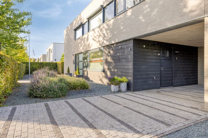 Foto 3 van Rozemarijnstraat 9