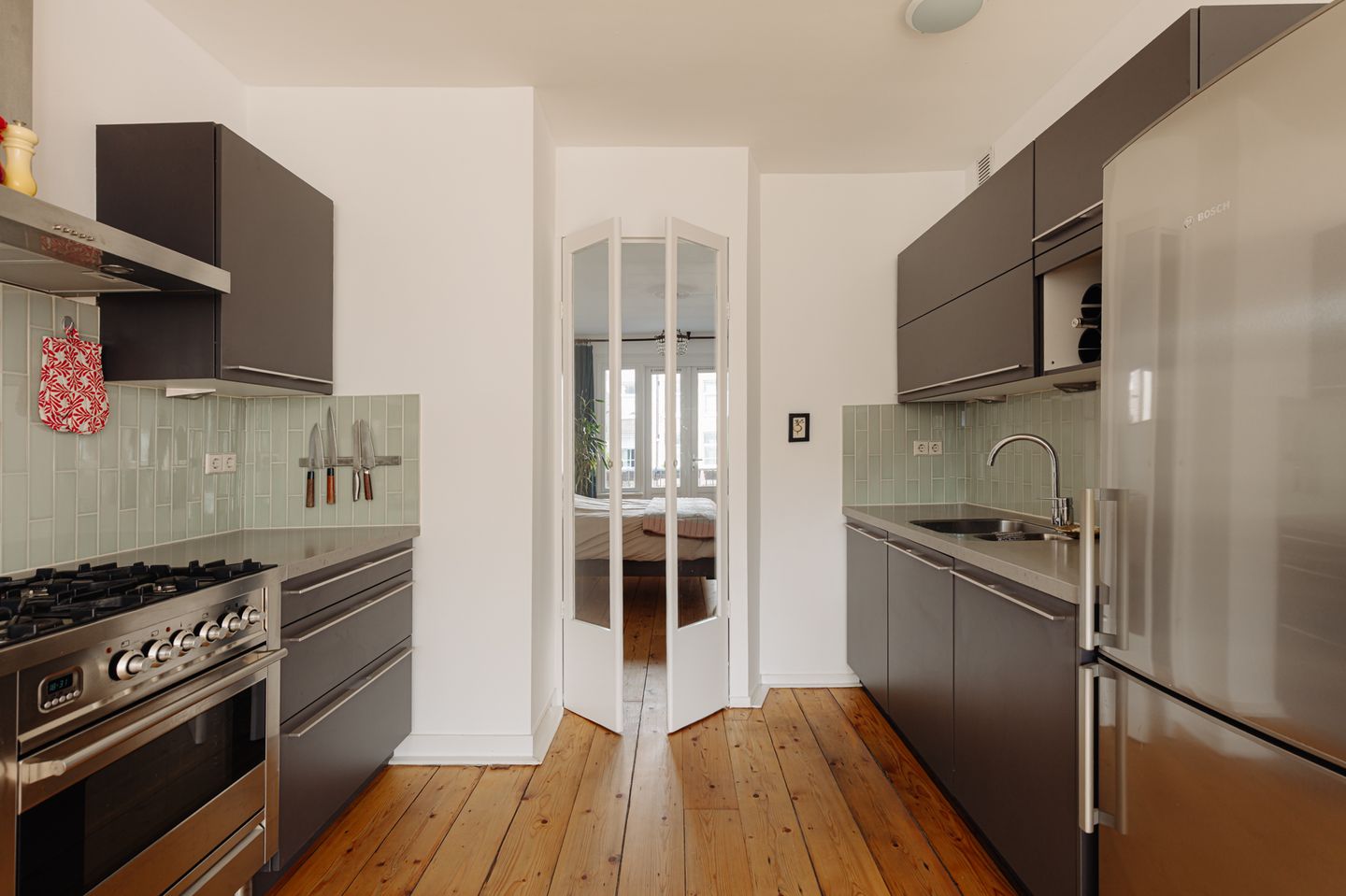 Photo 4 of Frederik Hendrikstraat 92-2