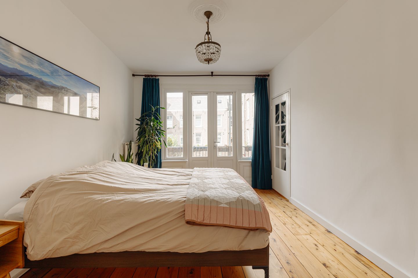 Photo 14 of Frederik Hendrikstraat 92-2