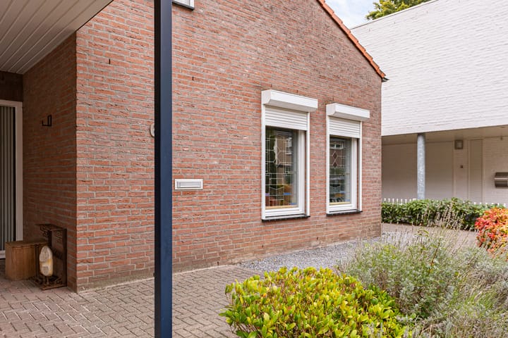 Photo 53 of Heer Willemstraat 6