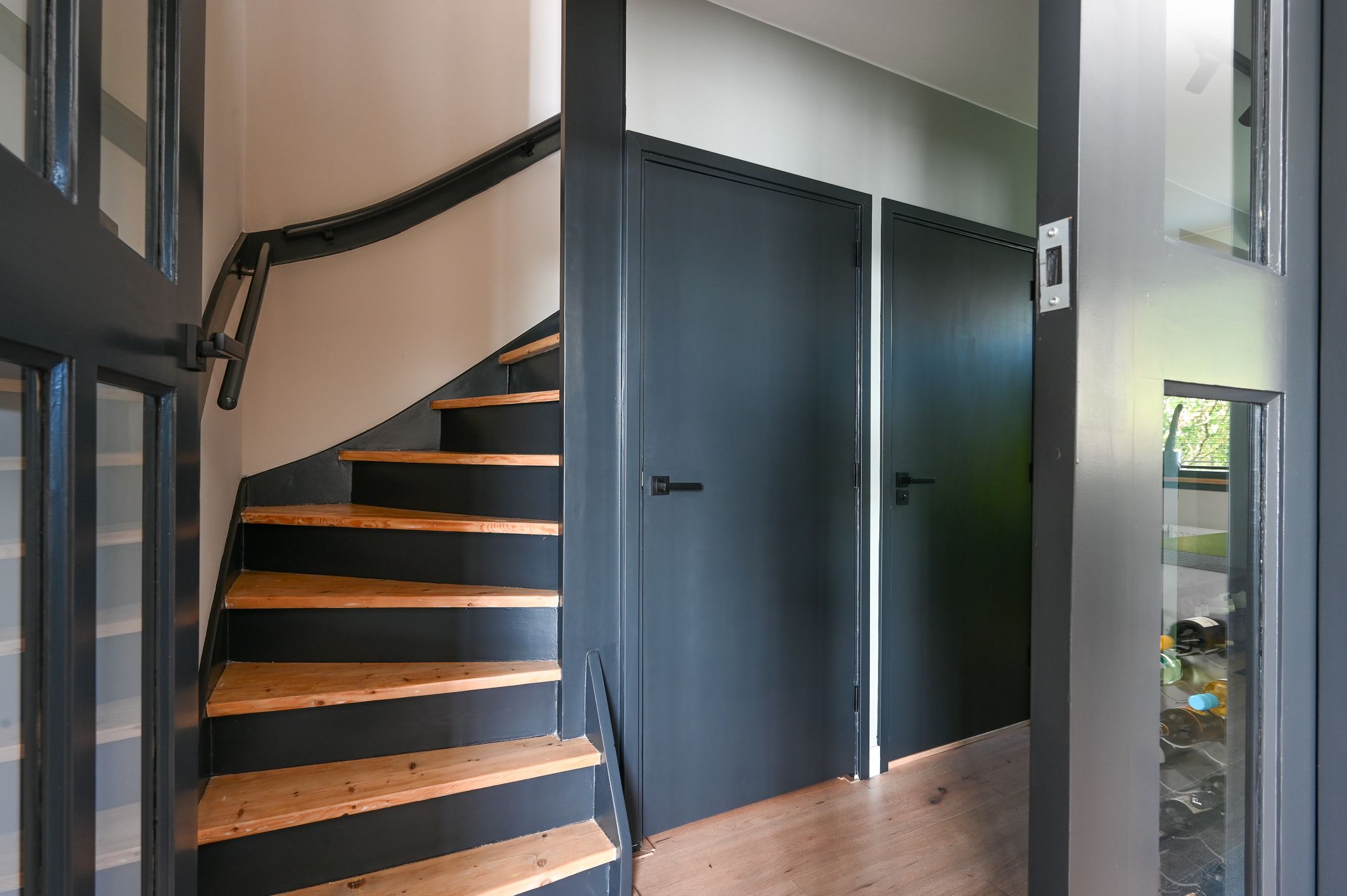 Photo 15 of Schollevaarstraat 34