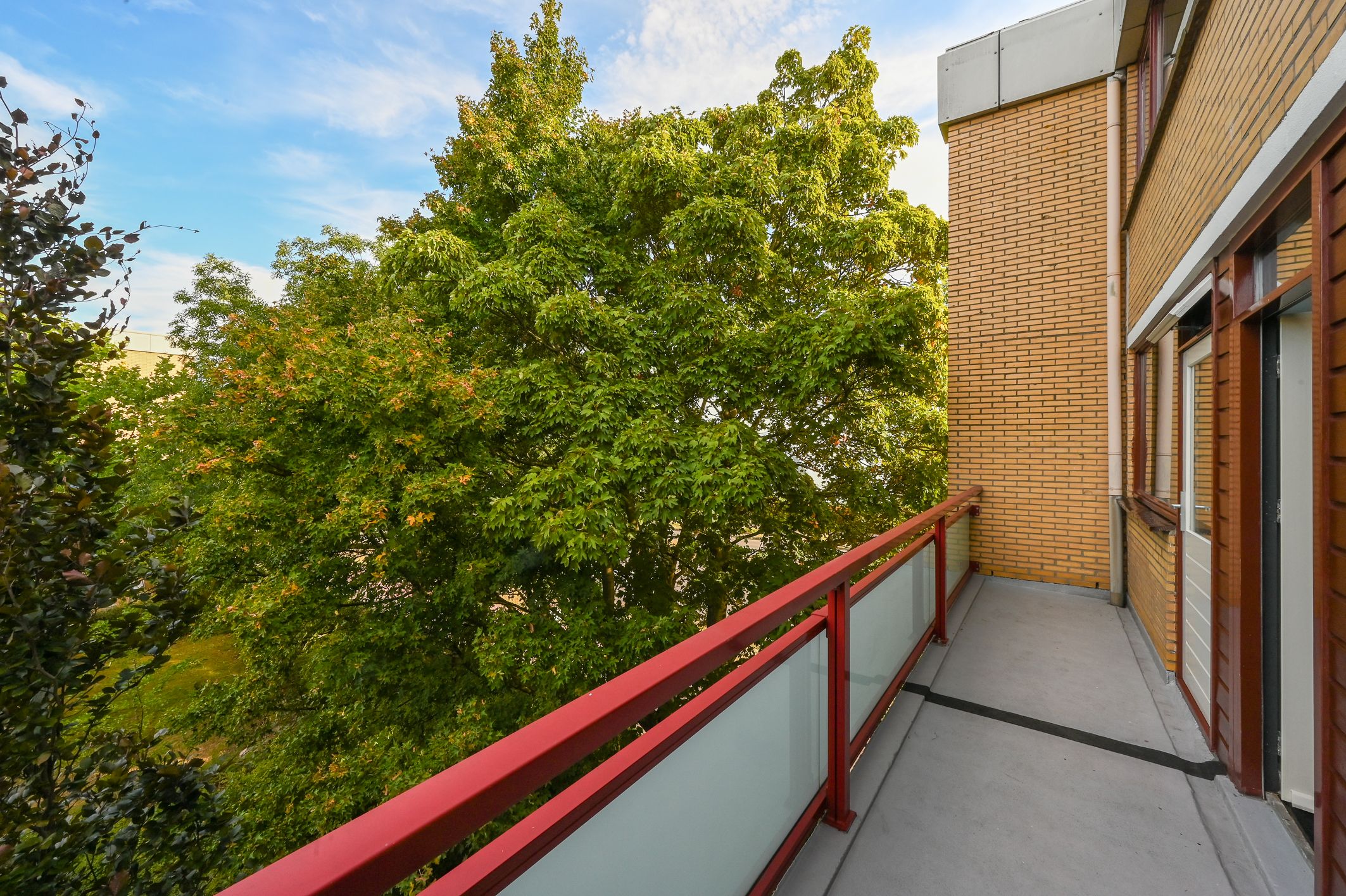 Photo 27 of Schollevaarstraat 34