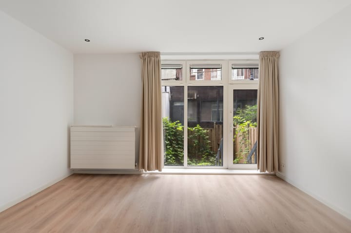 Foto 16 van Hilledijk 210-B