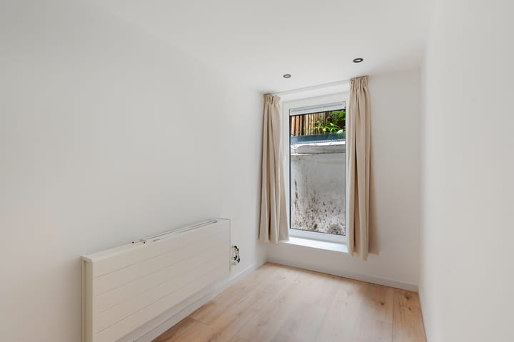 Foto 25 van Hilledijk 210-B