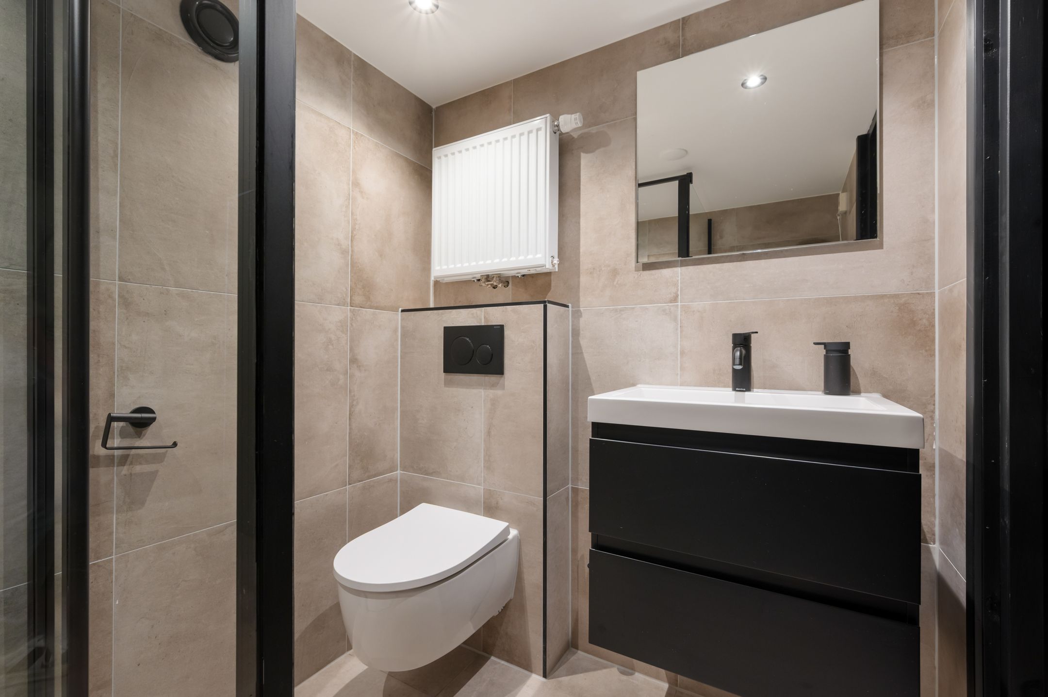 Foto 30 van Hilledijk 210-B