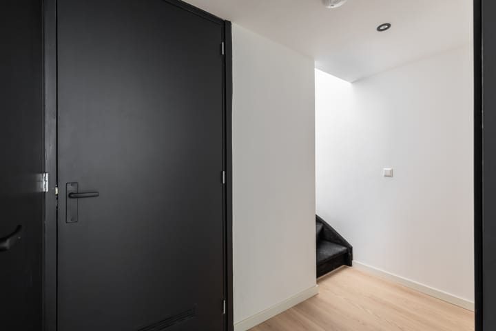 Foto 25 van Hilledijk 210-C