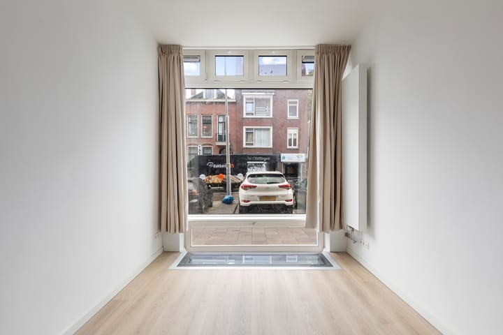 Foto 28 van Hilledijk 210-C