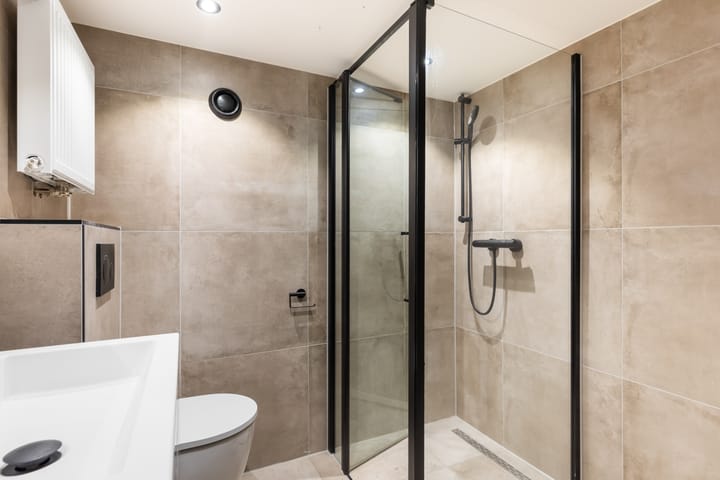 Foto 33 van Hilledijk 210-C