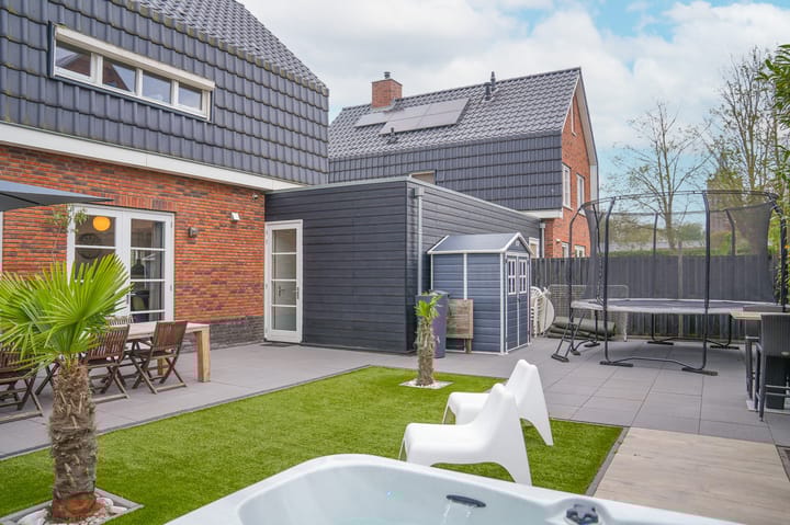 Photo 24 of Stadswal 13