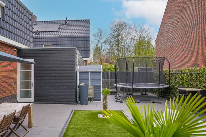 Photo 26 of Stadswal 13