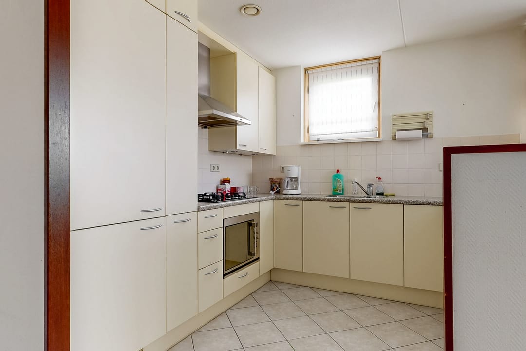 Photo 11 of Kamerlingh Onneslaan 135-C