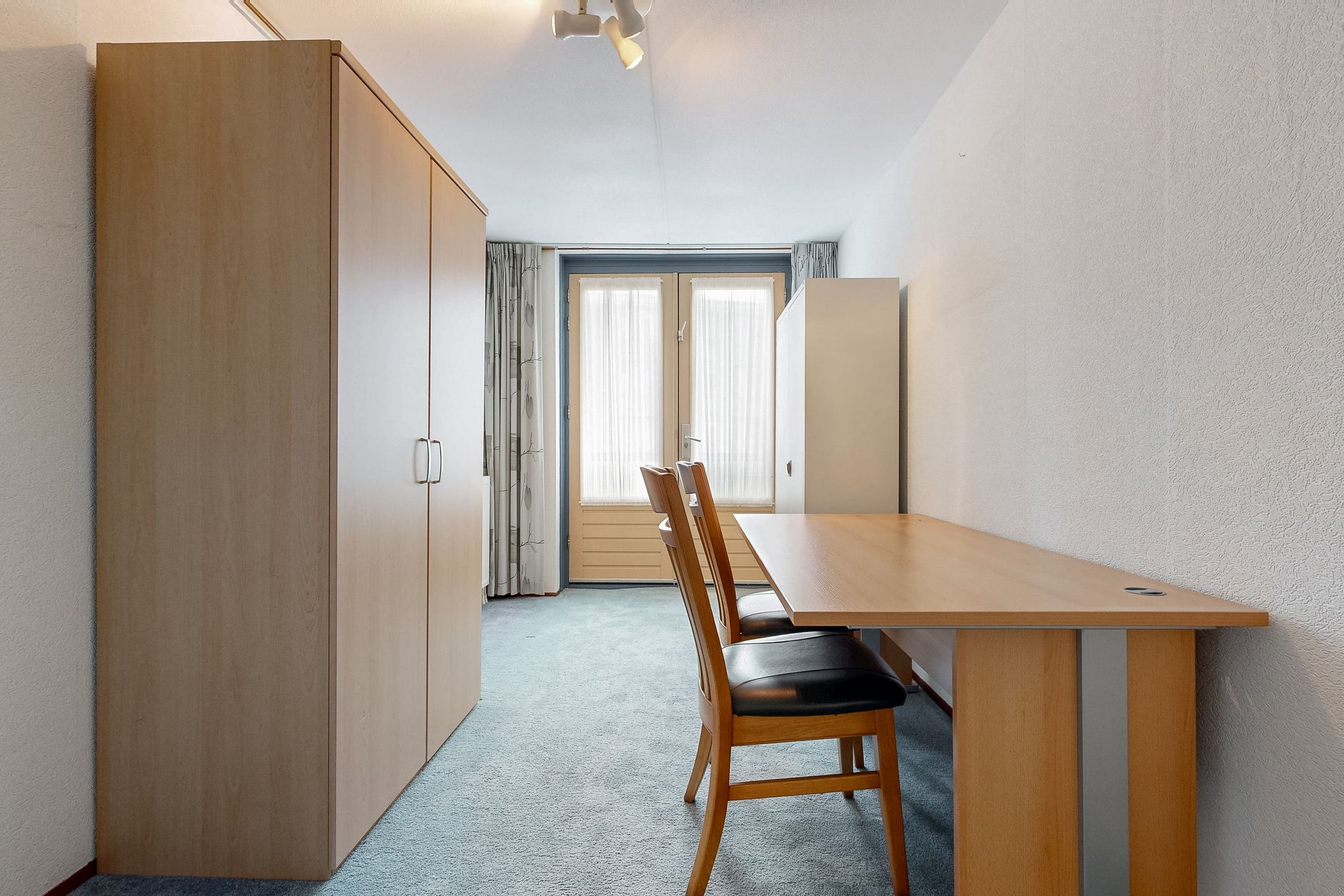 Photo 12 of Kamerlingh Onneslaan 135-C