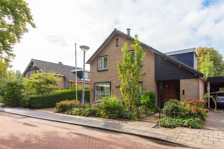 Photo 6 of van Wassenaerstraat 4