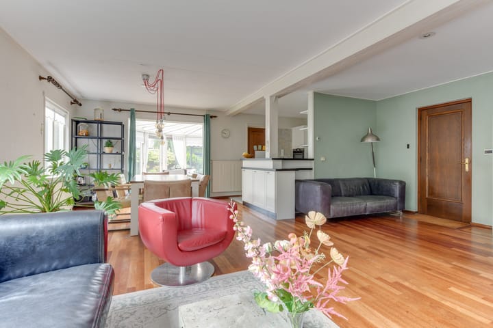 Photo 12 of van Wassenaerstraat 4