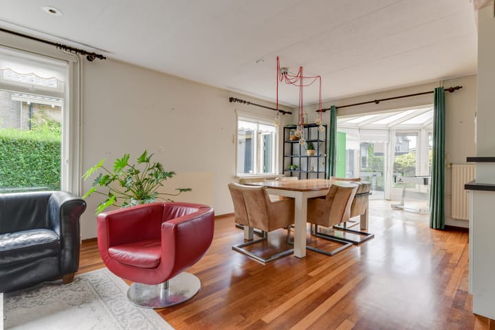 Photo 13 of van Wassenaerstraat 4