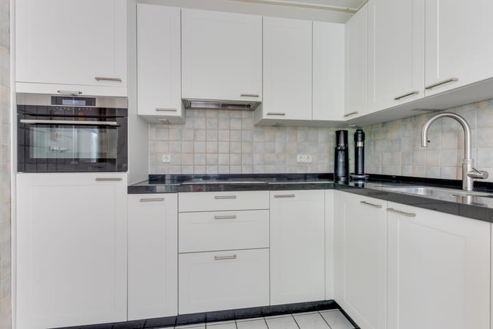 Photo 18 of van Wassenaerstraat 4