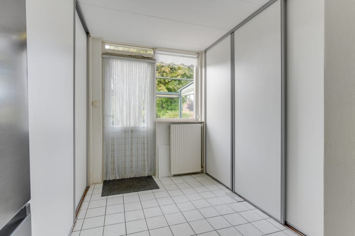 Photo 20 of van Wassenaerstraat 4