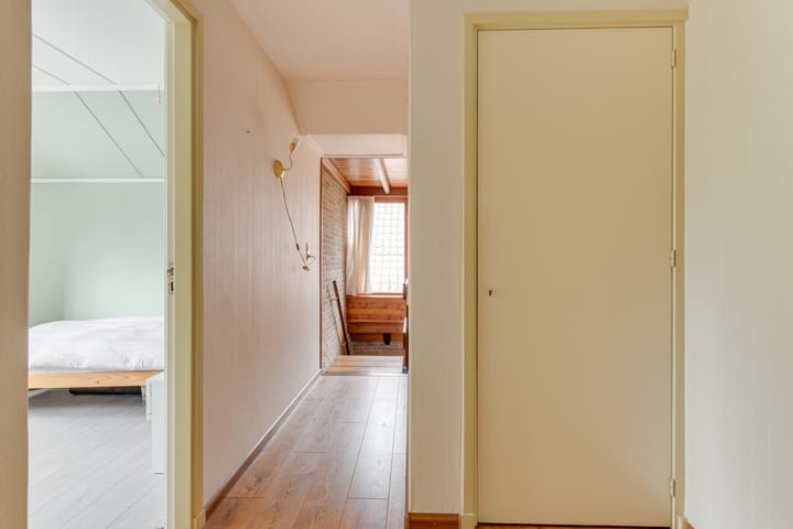 Photo 25 of van Wassenaerstraat 4